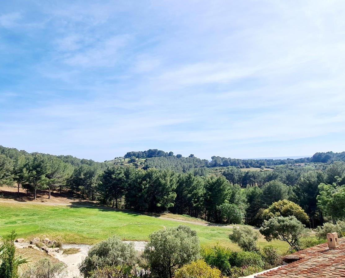 Villa Dans Cadre D'Exception - Golf, Piscine Et Tennis Prive Saint-Cyr-sur-Mer Exterior foto